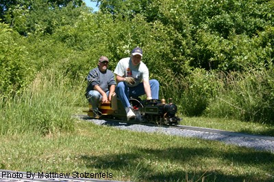 Tom Bowdler running a 1" scale locomotive